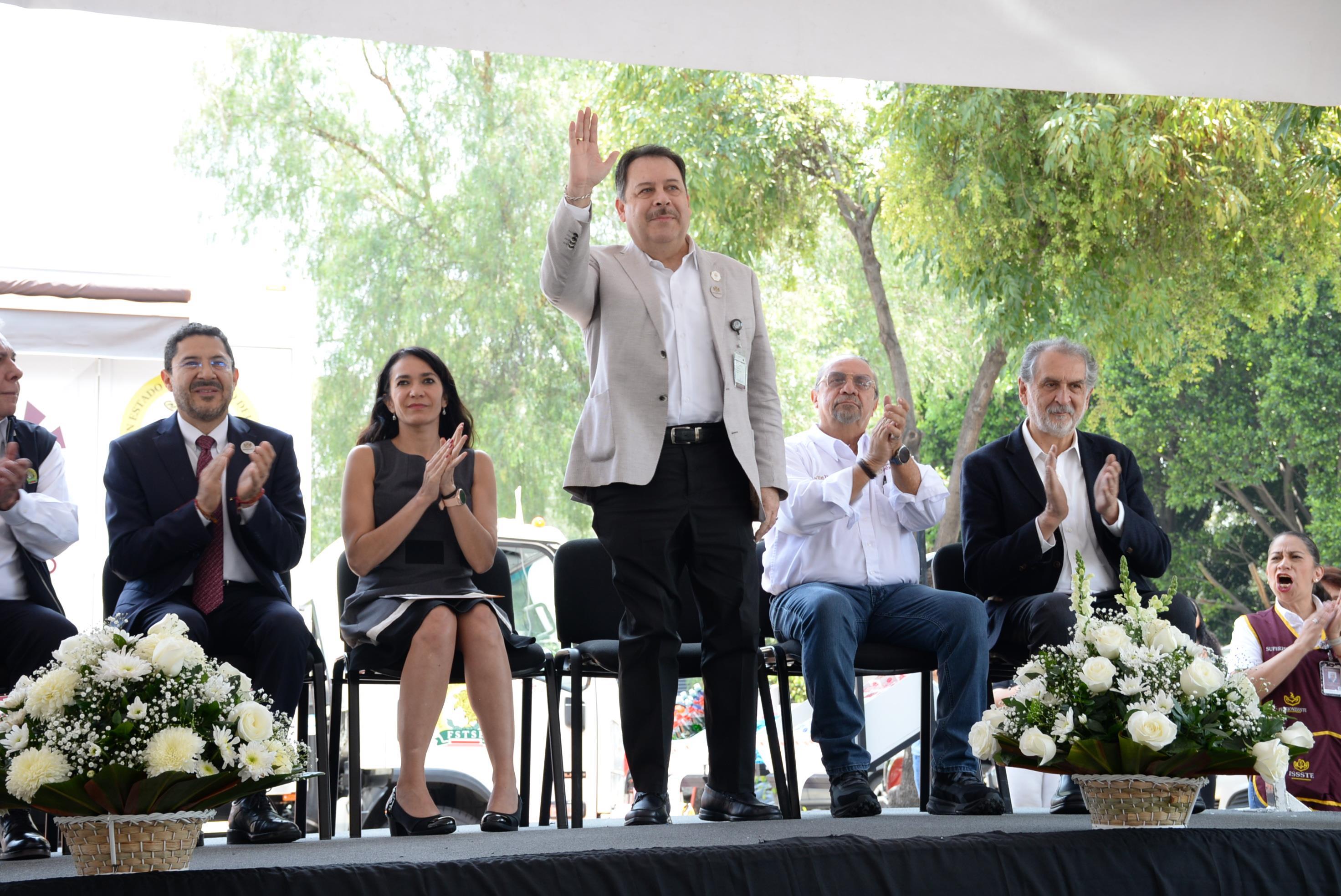 Inauguración de la Nueva Unidad de superISSSTE, en los almacenes, San Fernando No. 547
